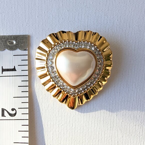 Vintage Signed Alfred Sung Heart Brooch – Gold-Tone w/ Pearl - Picture 6 of 11